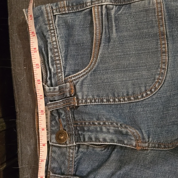Woman's Smart Set Jeans - Picture 3 of 3